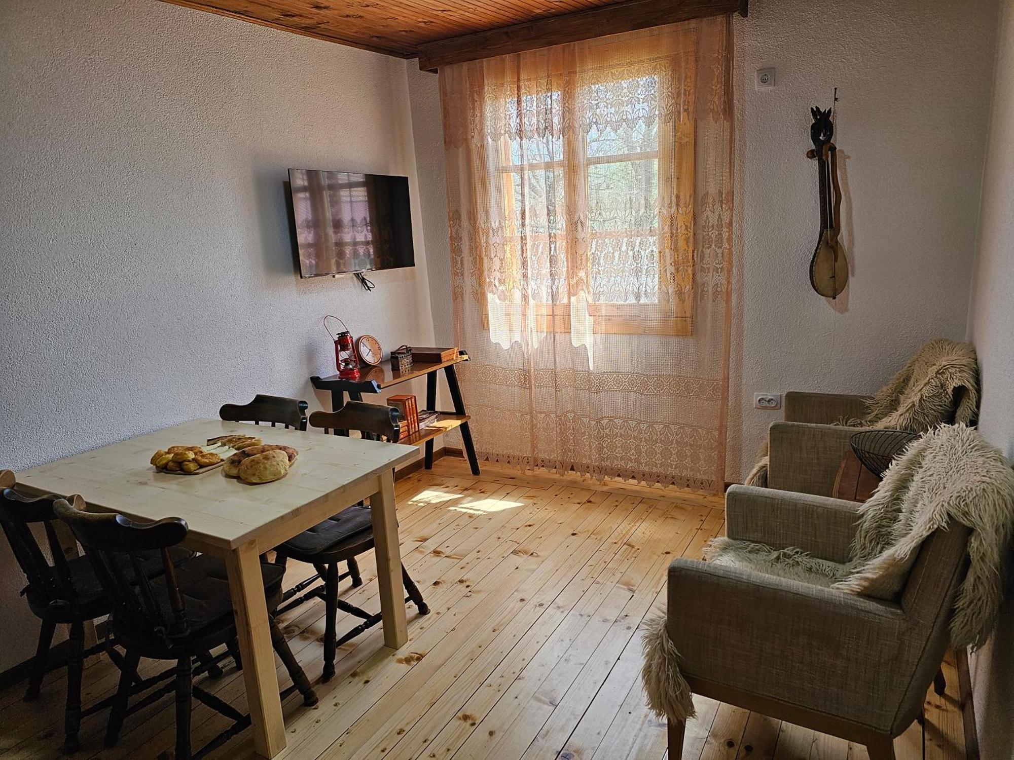 Traditional House Srna Мойковац Экстерьер фото